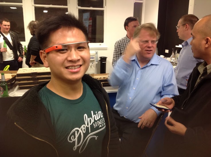 Albert Mai is trying out the Google Glass from Robert Scoble